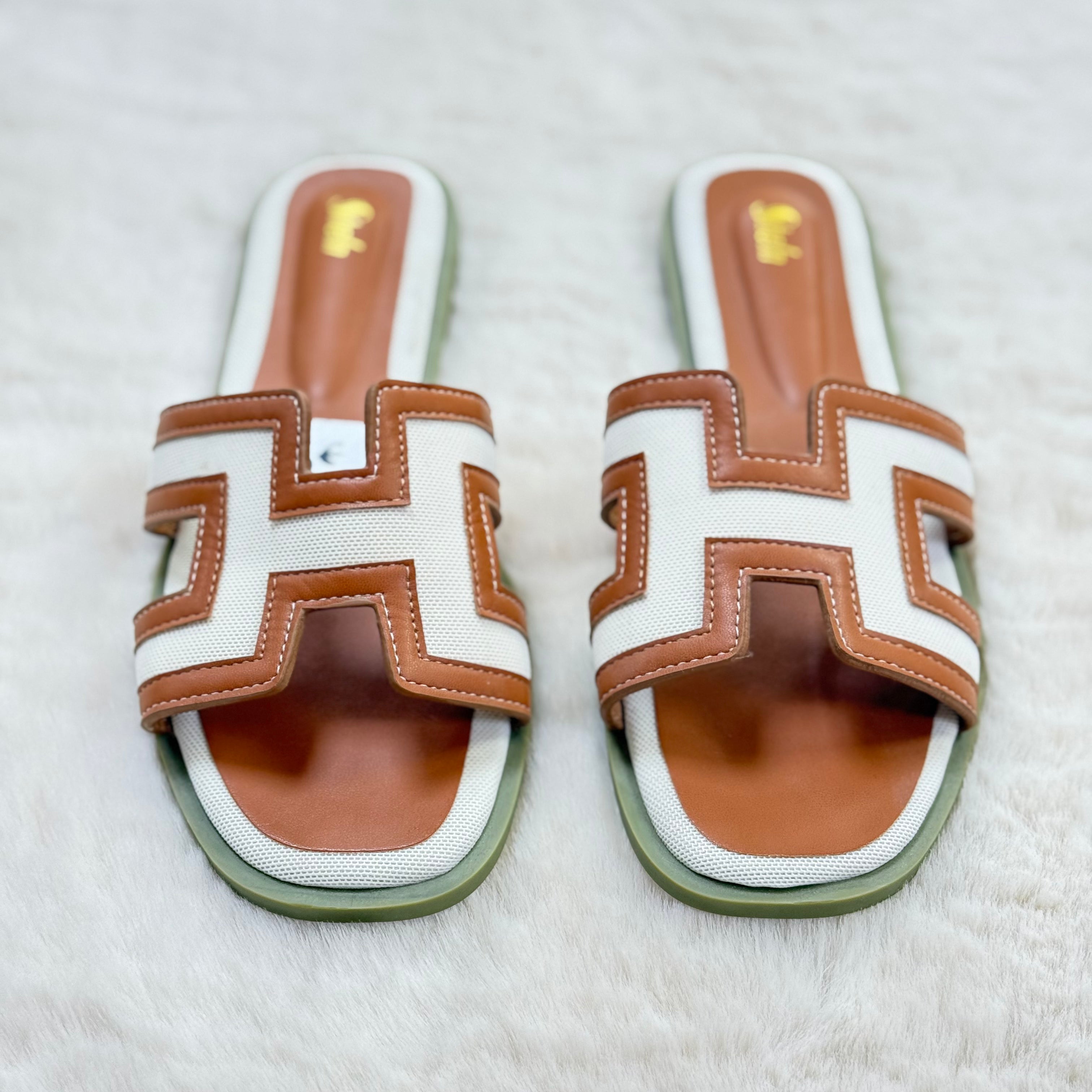 SheIn - Sandales Marrons Blancs & Kaki